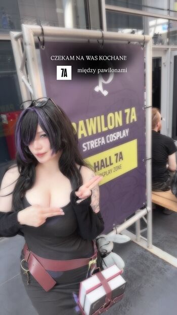 Full leaked Shini waifu page private photo