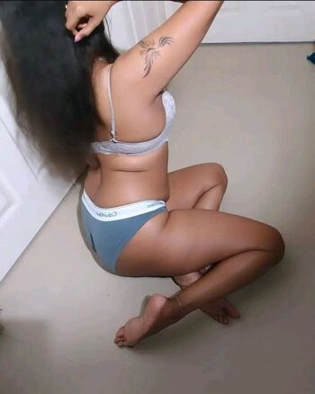 Full leaked Shinushyamalan private onlyfans photo