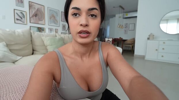 Full leaked Shirin azami page private onlyfans photo