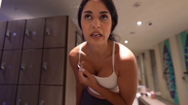 Full leaked Shirin azami page private photo