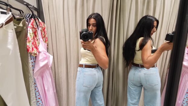 Full leaked Shirin azami page private photo