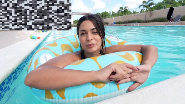 Full leaked Shirin azami private photo