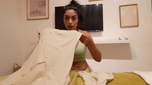 Full leaked Shirin azami page private photo