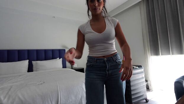 Full leaked Shirin azami page private photo