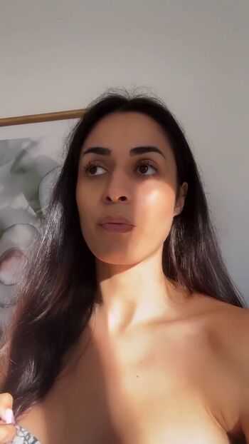Full leaked Shirin azami private photo