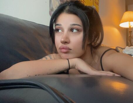 Full leaked Shirin yfr private onlyfans photo