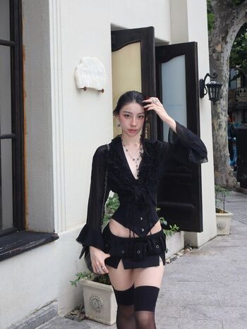 Full leaked Shirlizleee private photo
