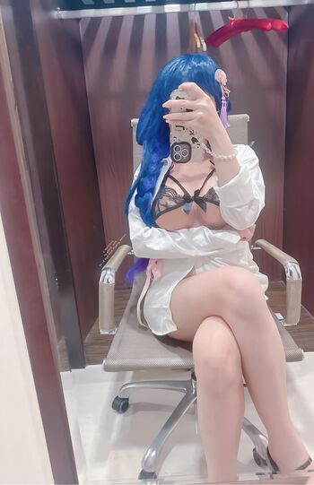 Full leaked Shiroi private photo
