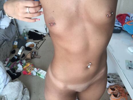 Full leaked Shona pickering private photo