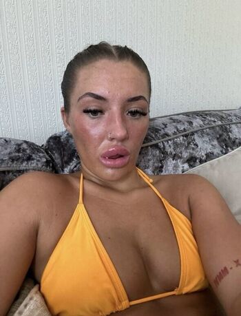 Full leaked Shona pickering page private photo