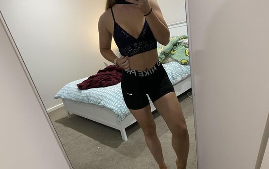 Full leaked Shortblondiexo private onlyfans photo