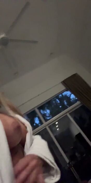 Full leaked Shotofmerlo private photo