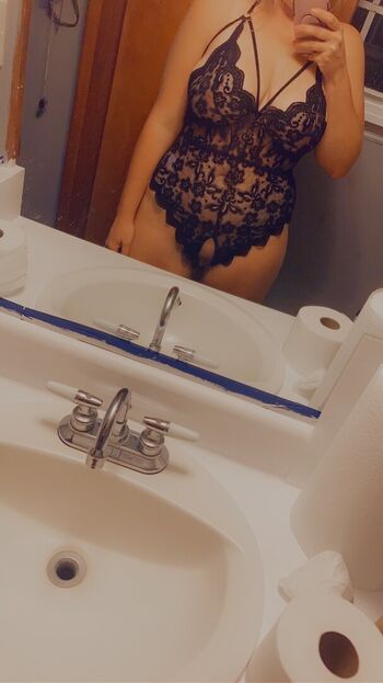 Full leaked Show your girlfriend page private onlyfans photo