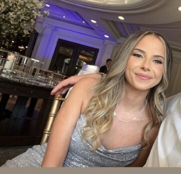 Show Your Girlfriend