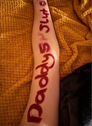 Full leaked Show your girlfriend private onlyfans photo