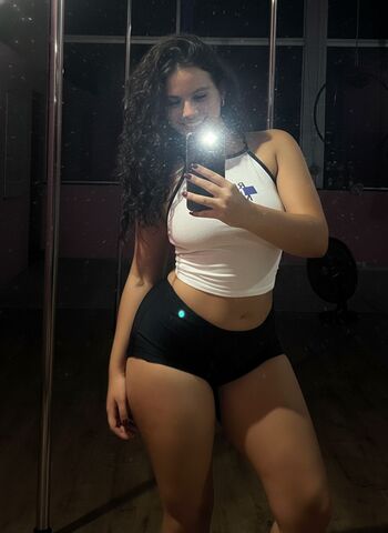 Show Your Girlfriend