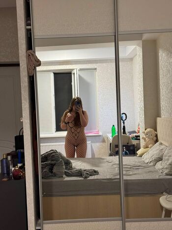 Full leaked Show your girlfriend private photo