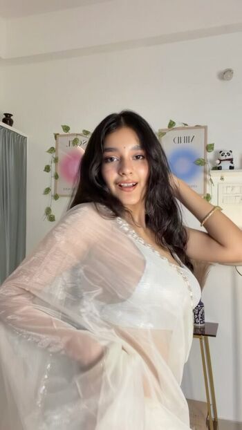 Full leaked Shrashti private photo