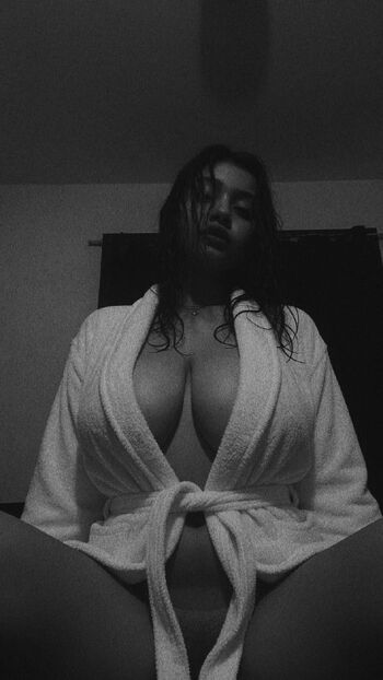 Full leaked Shreya dey private photo