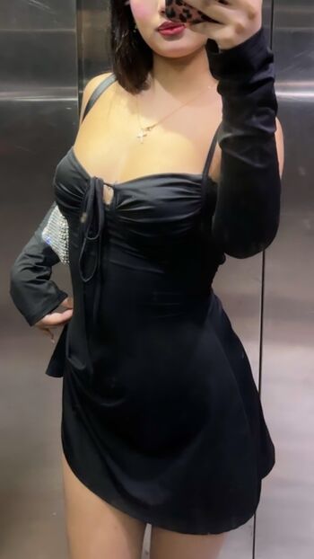Full leaked Shrishty private photo