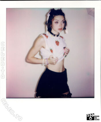 Full leaked Shrooms q private photo