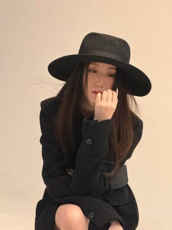 Full leaked Shuhua page private onlyfans photo