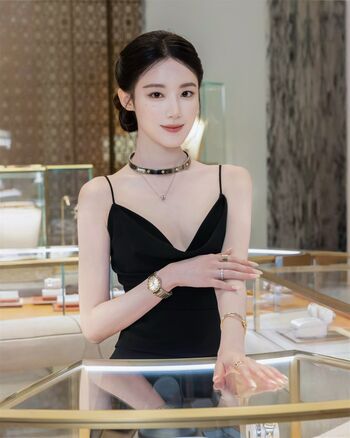 Full leaked Shuhua page private photo