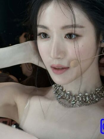 Full leaked Shuhua page private photo