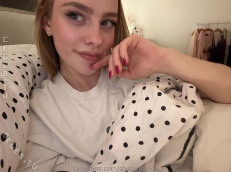 Full leaked Shutupmelissa private photo