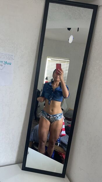 Full leaked Shylalobrutto private onlyfans photo