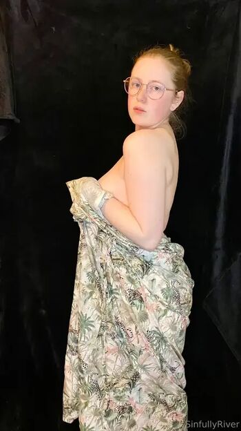 Full leaked Shypnotised private photo