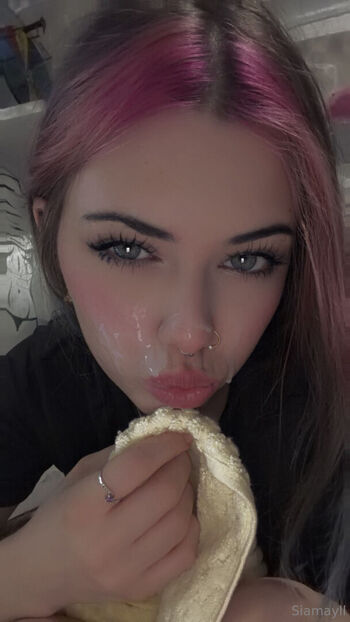 Full leaked Siamayll private onlyfans photo