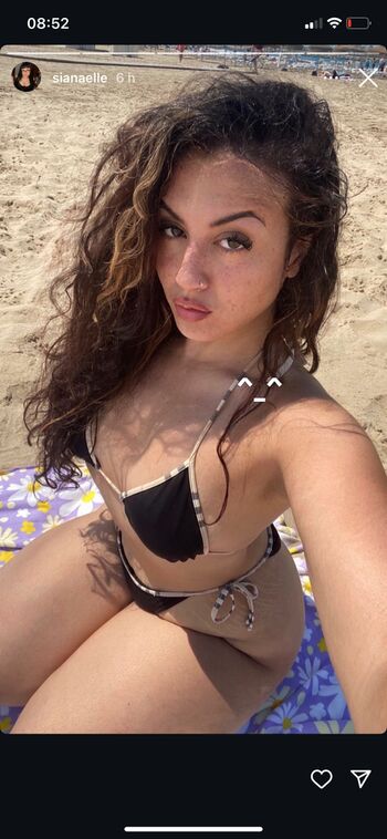 Full leaked Sianaelle page private photo