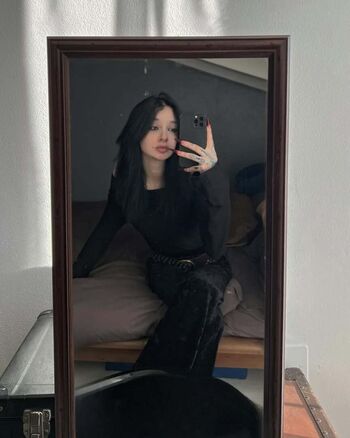 Full leaked Sibyleek private photo