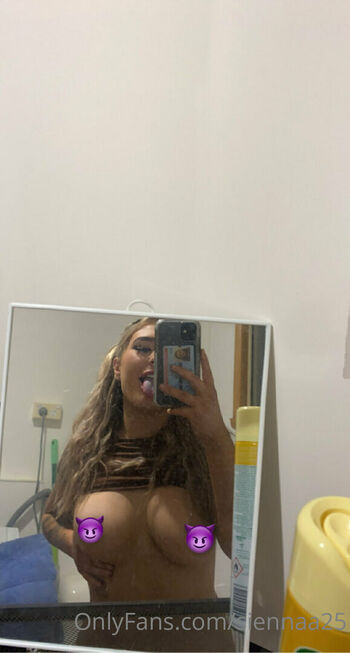 Full leaked Sienna romari page private onlyfans photo