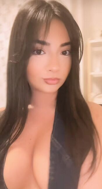 Sienna Sidhu
