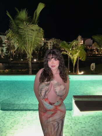 Full leaked Siennaastarr private photo