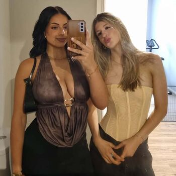 Full leaked Siennatallariti private onlyfans photo