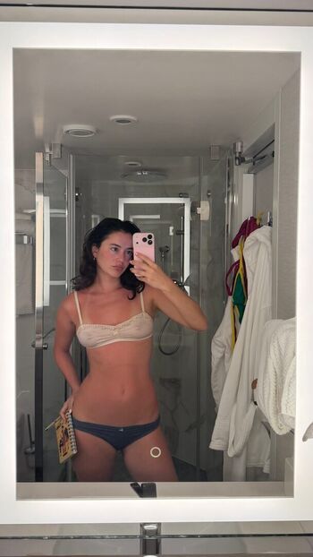 Full leaked Sierra brave page private onlyfans photo