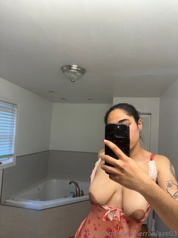 Full leaked Sierrablaze private photo