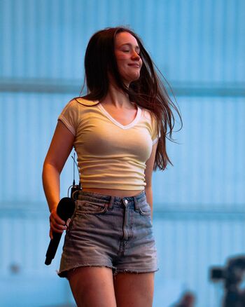 Full leaked Sigrid page private photo