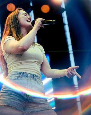 Full leaked Sigrid private photo