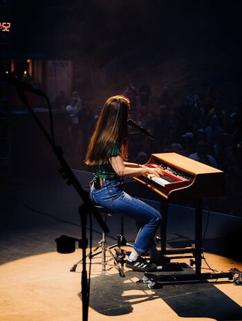 Full leaked Sigrid private photo