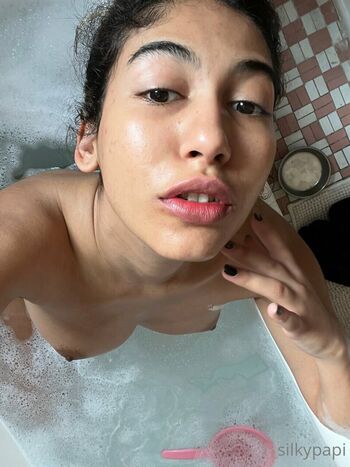 Full leaked Silkypapi page private photo
