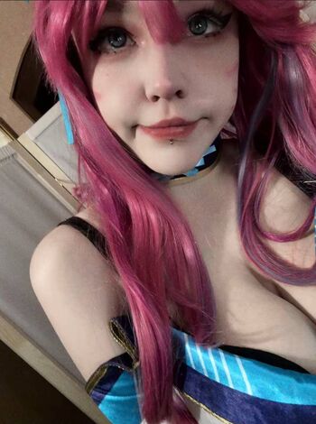 Full leaked Sillychicha private onlyfans photo