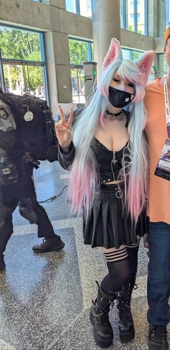 Full leaked Silvervale patreon private photo