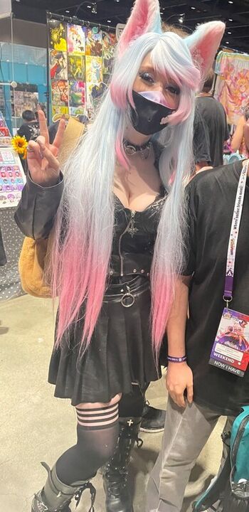 Full leaked Silvervale patreon private photo