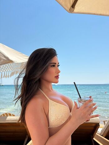 Full leaked Simayyeceee private photo