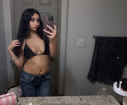 Full leaked Simmarss private onlyfans photo