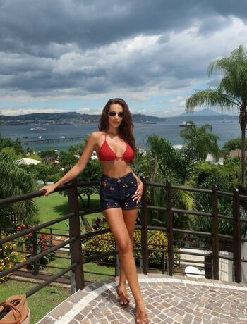 Full leaked Simona leskovska private onlyfans photo